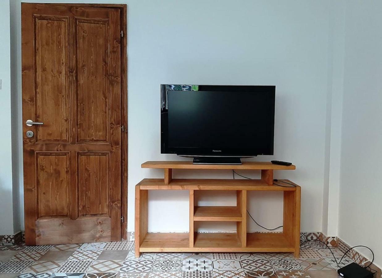 2 Bedroom Apartment Near Heroes Square Budapest Exterior foto