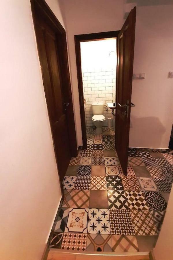 2 Bedroom Apartment Near Heroes Square Budapest Exterior foto